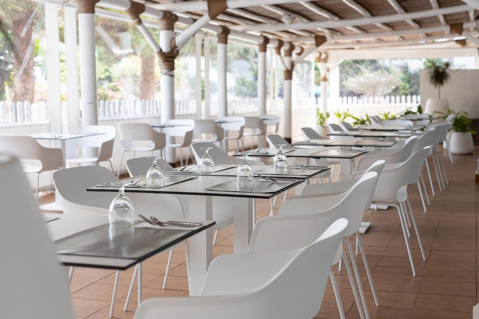 Bluesea Costa Bastian Hotel Costa Teguise Exterior photo